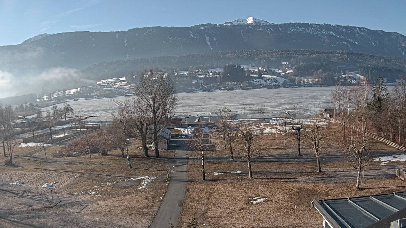 Archived image Webcam Schluga bathing beach and camping site