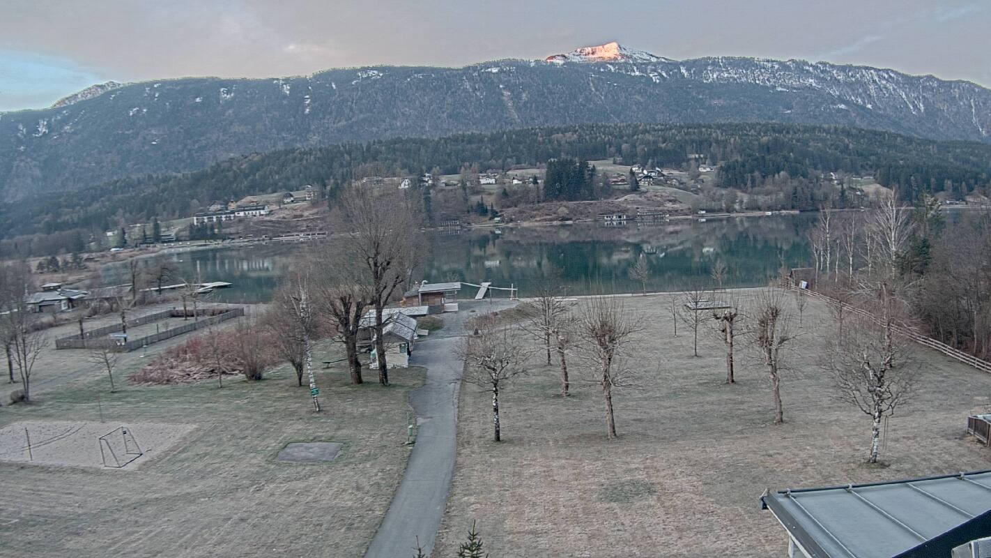 Archiv Foto Webcam Schluga: Campingplatz und Strandbad