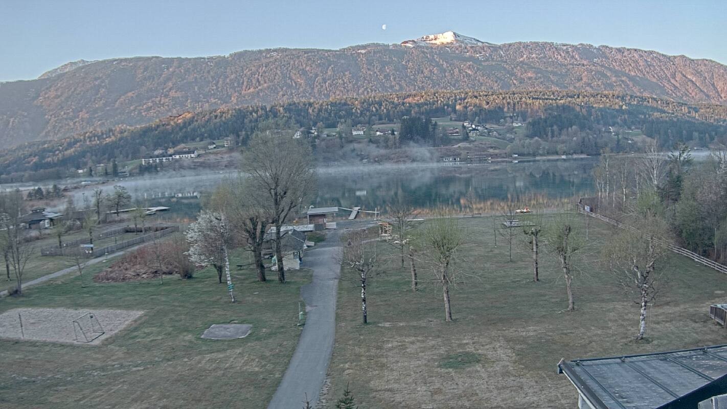 Archiv Foto Webcam Schluga: Campingplatz und Strandbad