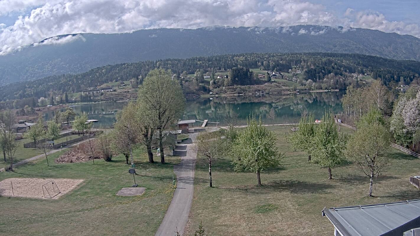 Archived image Webcam Schluga bathing beach and camping site