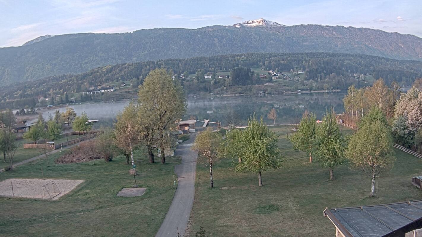 Archived image Webcam Schluga bathing beach and camping site