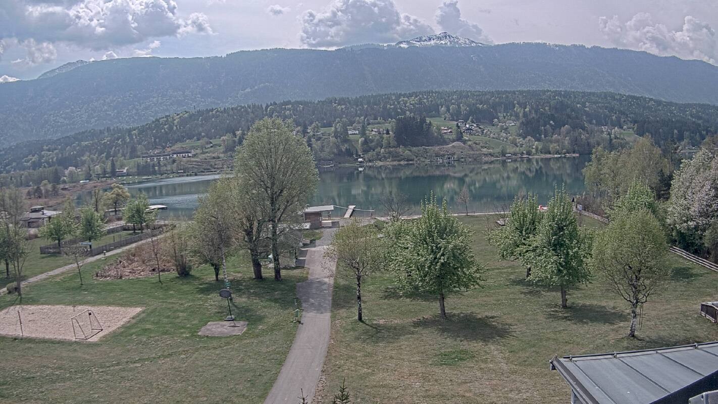Archived image Webcam Schluga bathing beach and camping site