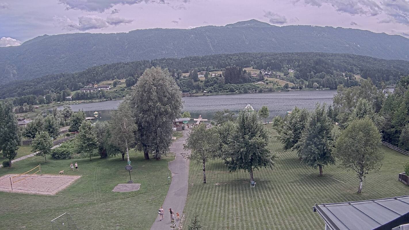 Archived image Webcam Schluga bathing beach and camping site