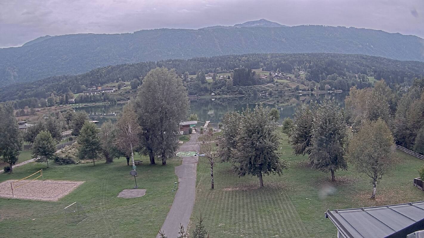 Archived image Webcam Schluga bathing beach and camping site