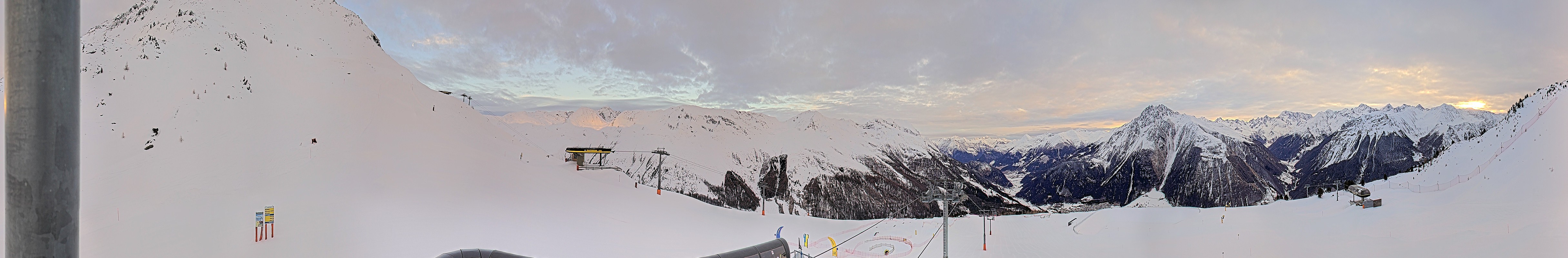 Archived image Webcam Ski resort Schöneben / Reschenpass