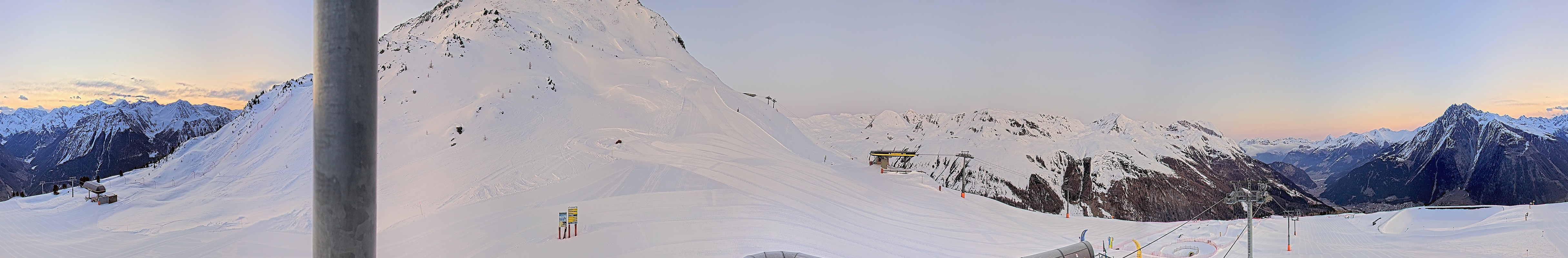 Archived image Webcam Ski resort Schöneben / Reschenpass