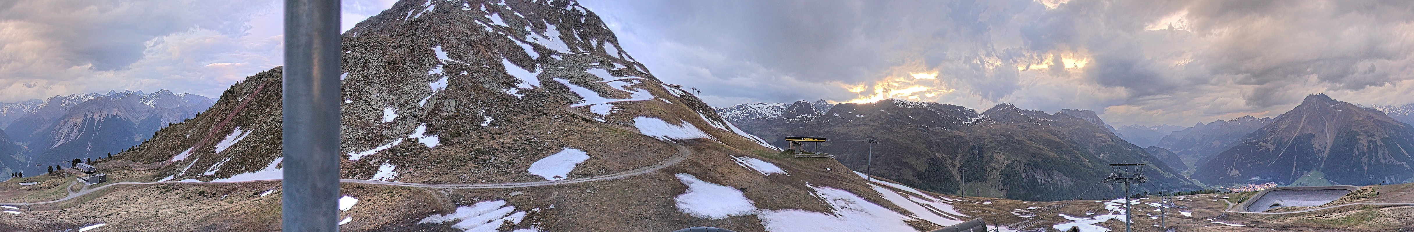 Archived image Webcam Ski resort Schöneben / Reschenpass