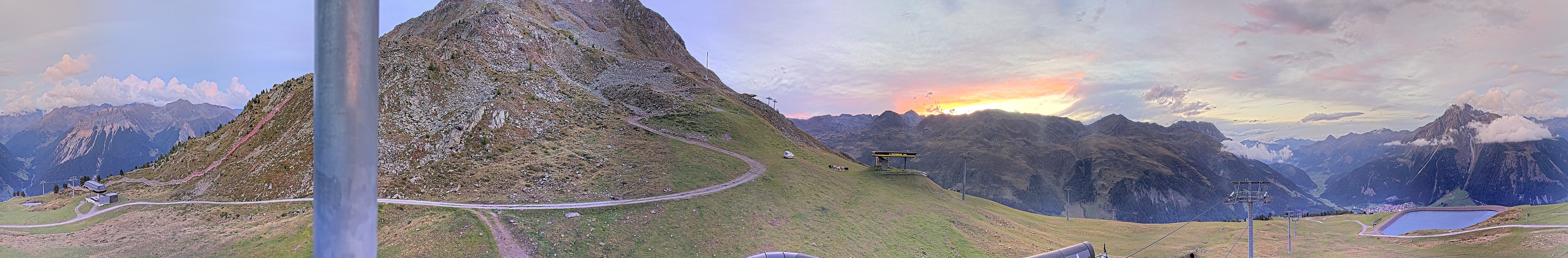 Archived image Webcam Ski resort Schöneben / Reschenpass