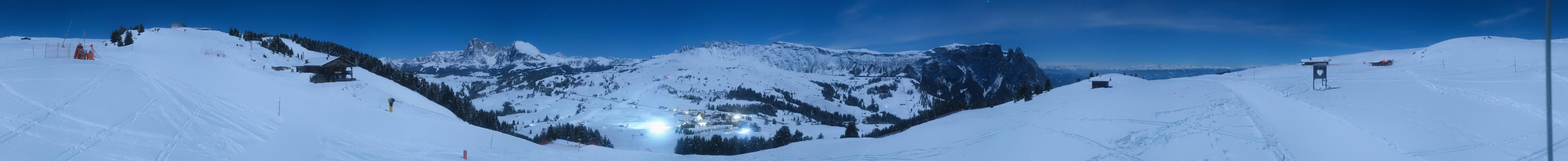 Archived image Webcam Seiser Alm