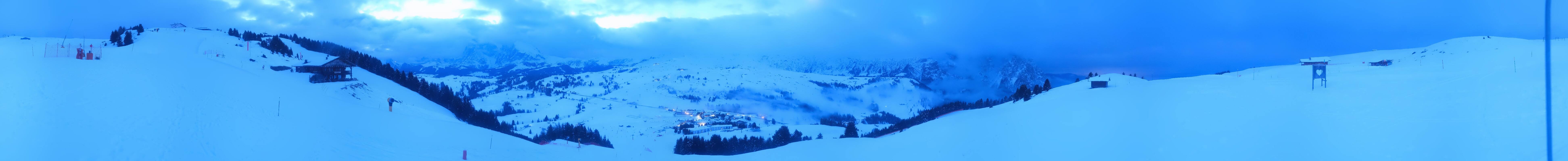 Archived image Webcam Seiser Alm