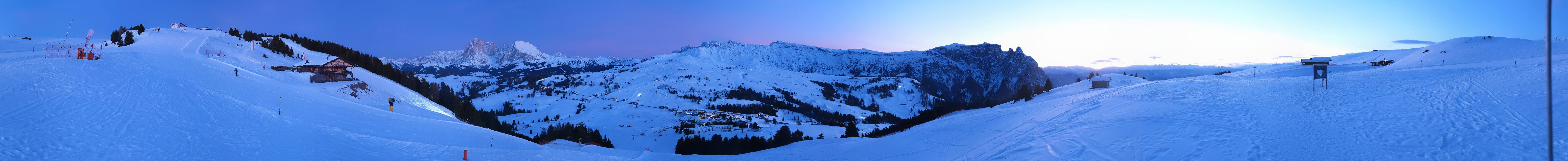 Archived image Webcam Seiser Alm