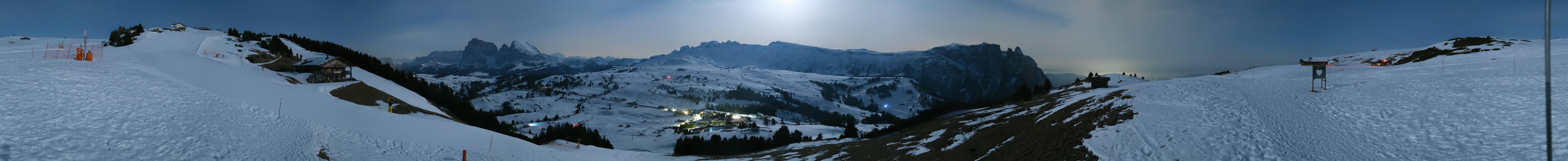 Archived image Webcam Seiser Alm