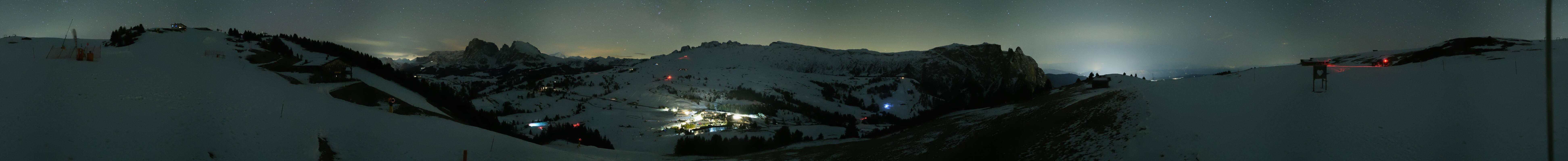 Archived image Webcam Seiser Alm