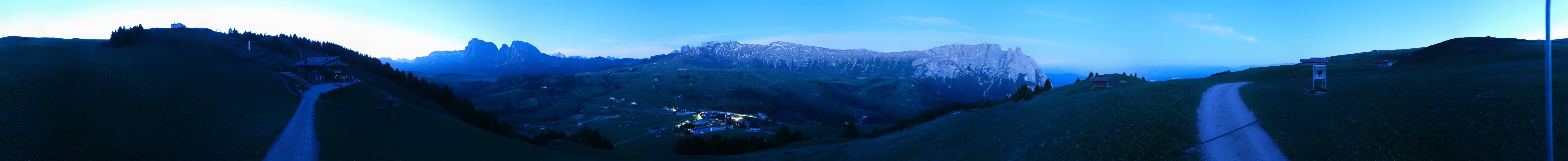 Archived image Webcam Seiser Alm