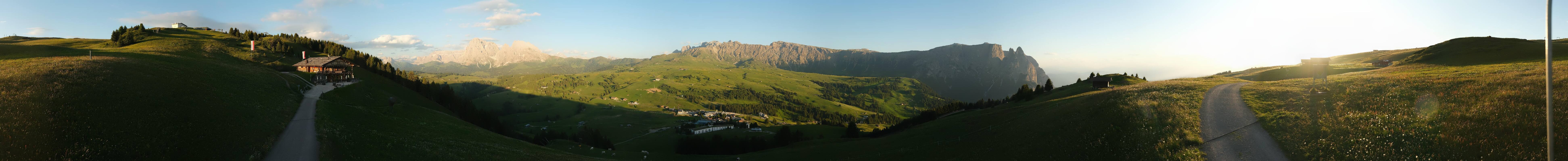 Archived image Webcam Seiser Alm