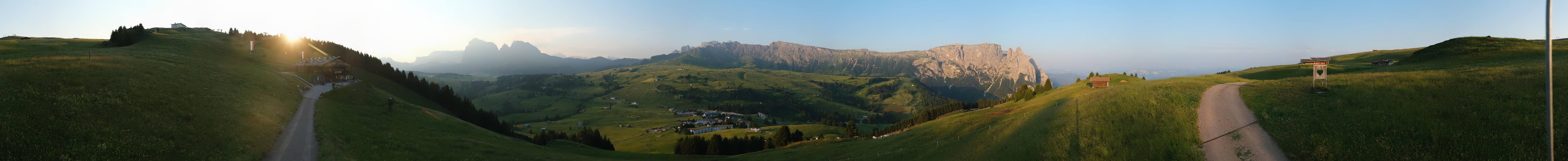 Archived image Webcam Seiser Alm
