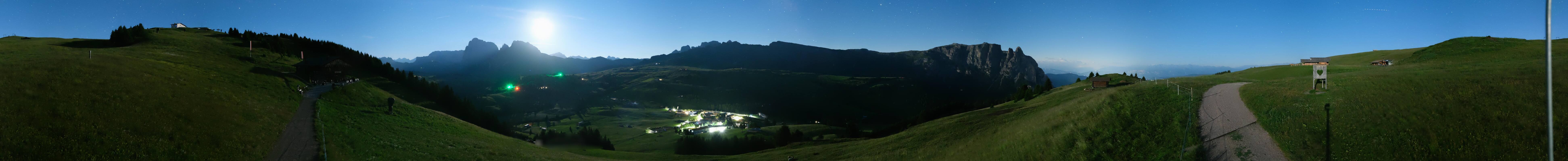 Archived image Webcam Seiser Alm