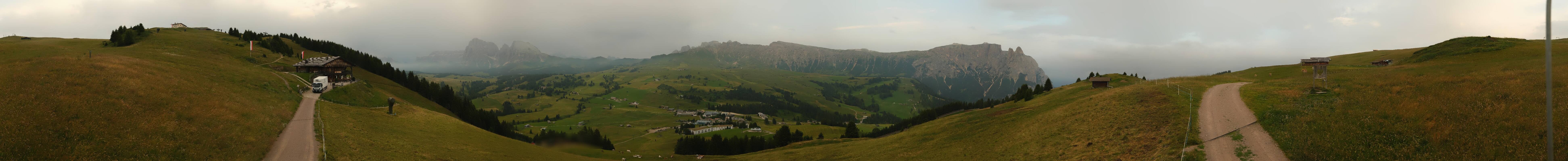 Archived image Webcam Seiser Alm