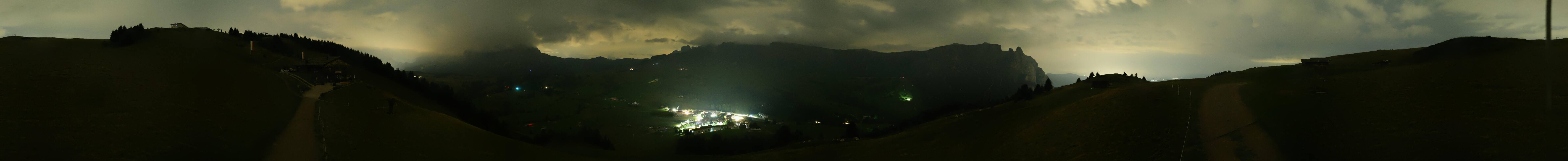 Archived image Webcam Seiser Alm