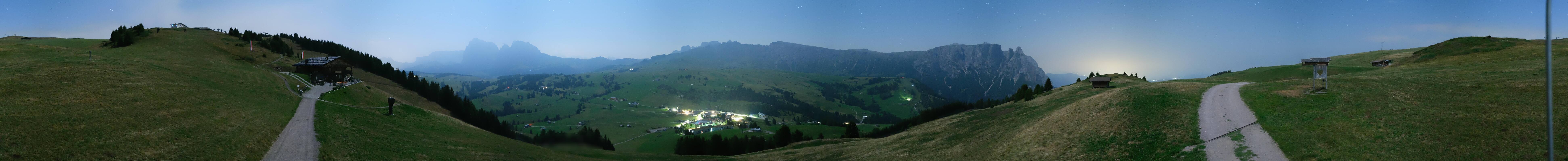 Archived image Webcam Seiser Alm