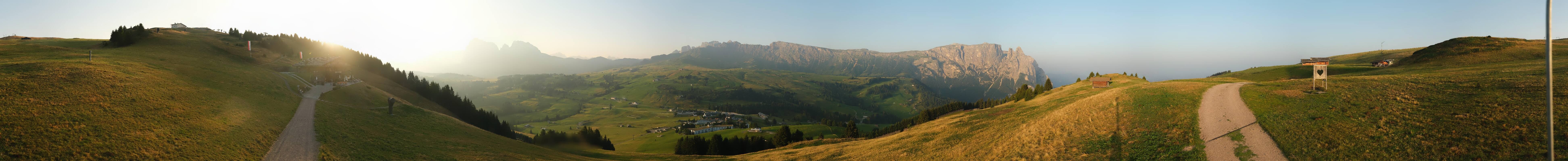 Archived image Webcam Seiser Alm