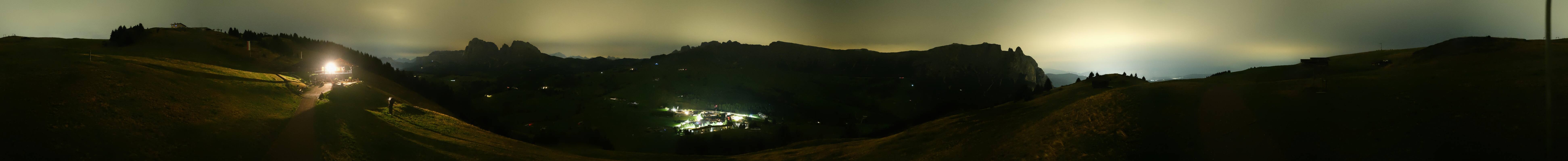 Archived image Webcam Seiser Alm
