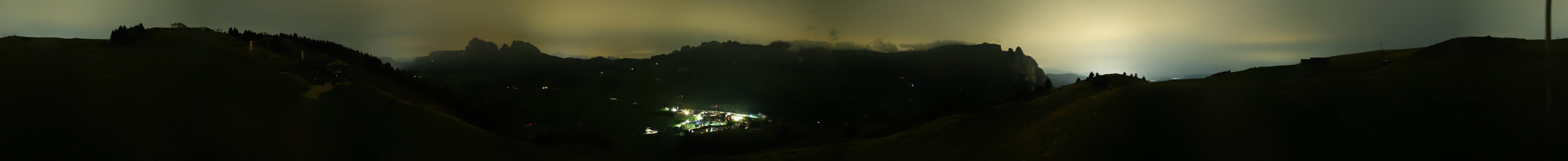 Archived image Webcam Seiser Alm