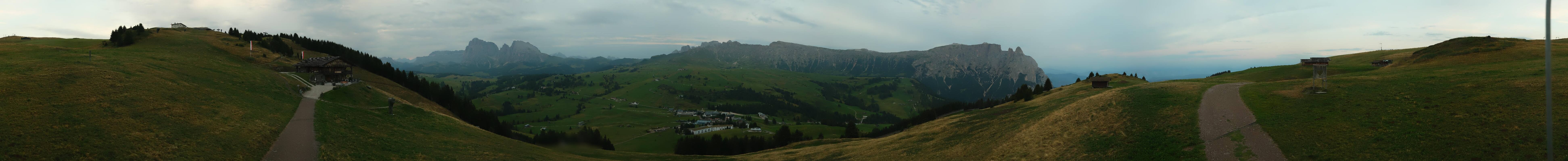Archived image Webcam Seiser Alm