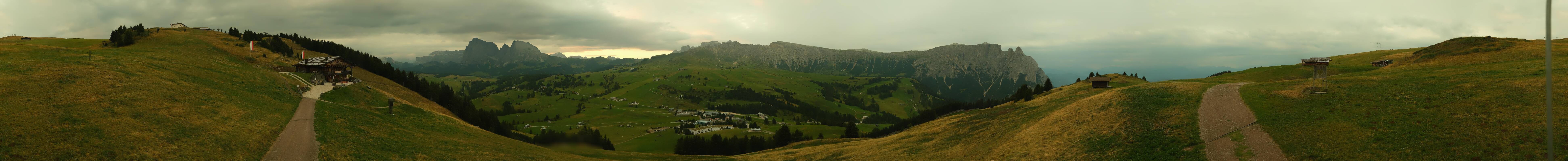 Archived image Webcam Seiser Alm