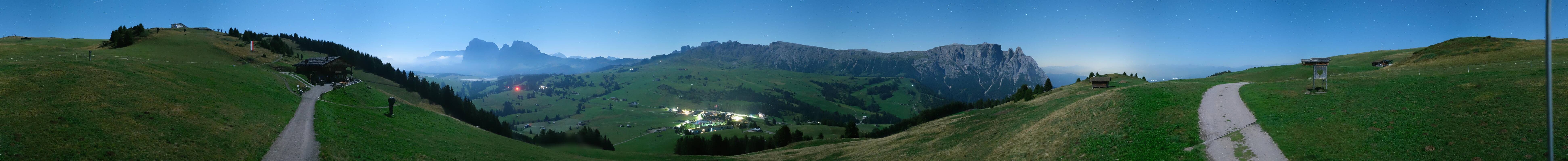 Archived image Webcam Seiser Alm