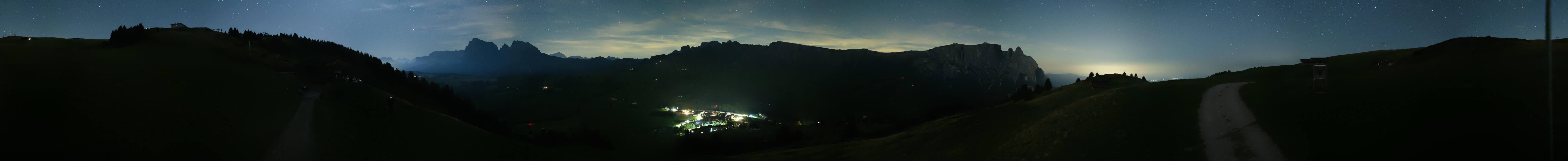 Archived image Webcam Seiser Alm