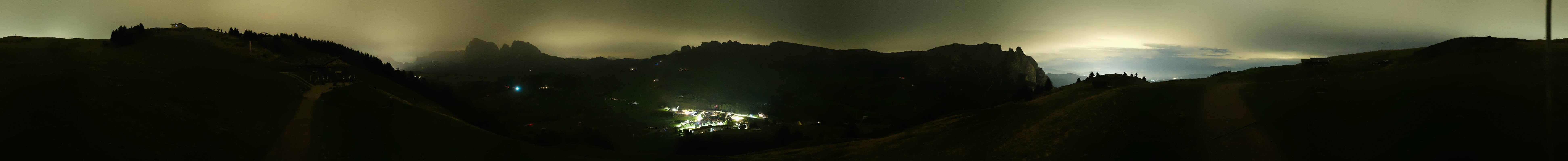 Archived image Webcam Seiser Alm