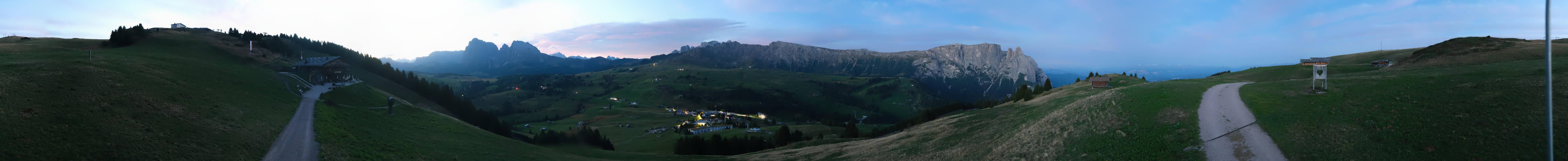 Archived image Webcam Seiser Alm