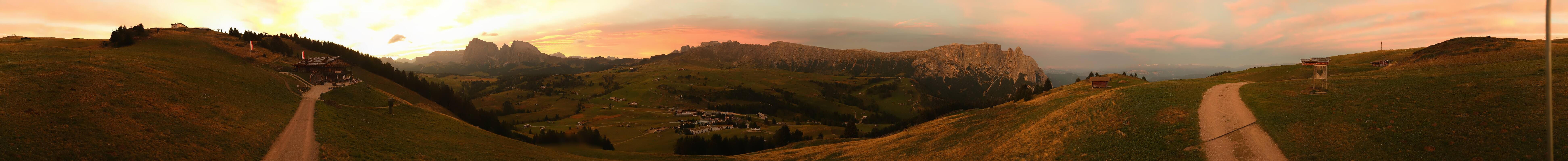 Archived image Webcam Seiser Alm