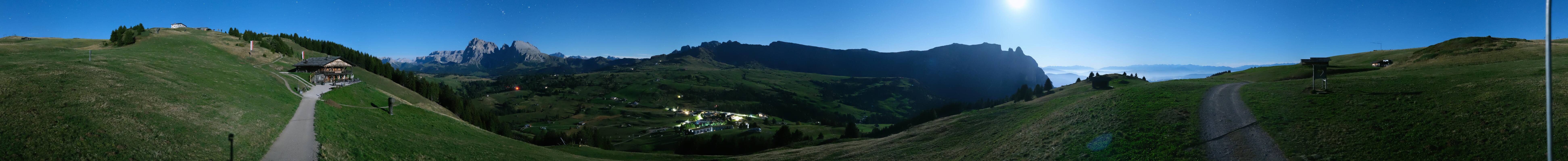 Archived image Webcam Seiser Alm
