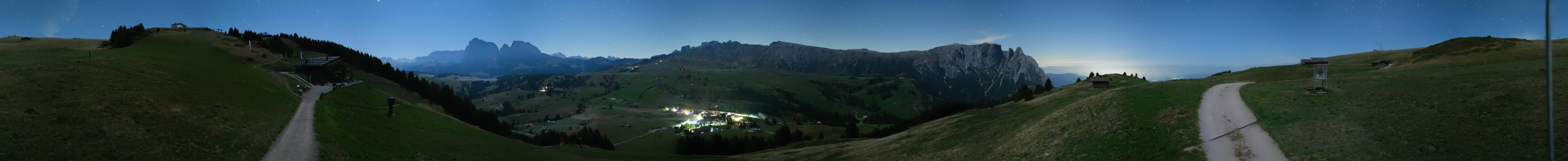 Archived image Webcam Seiser Alm