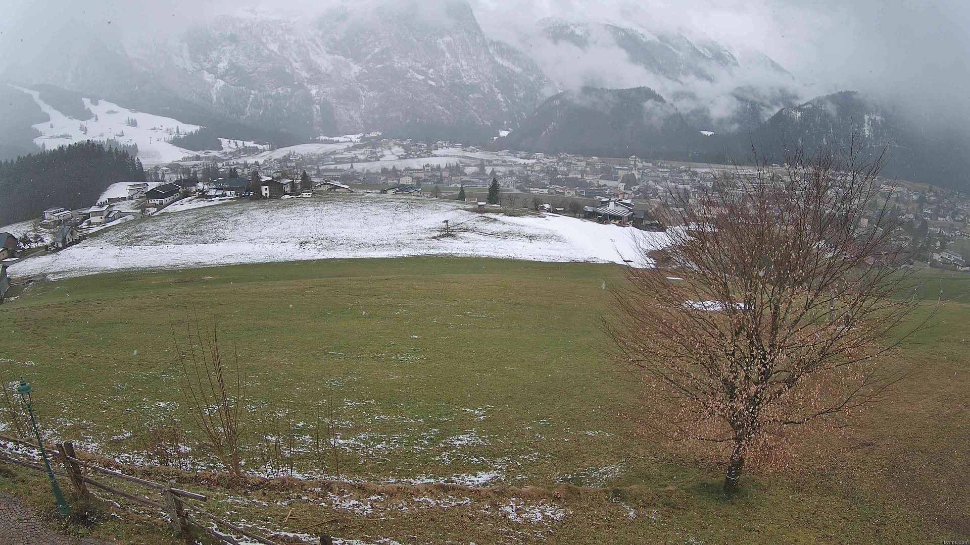 Archiv Foto Webcam Abtenau: Ausblick vom Gasthaus zur Sonnleitn