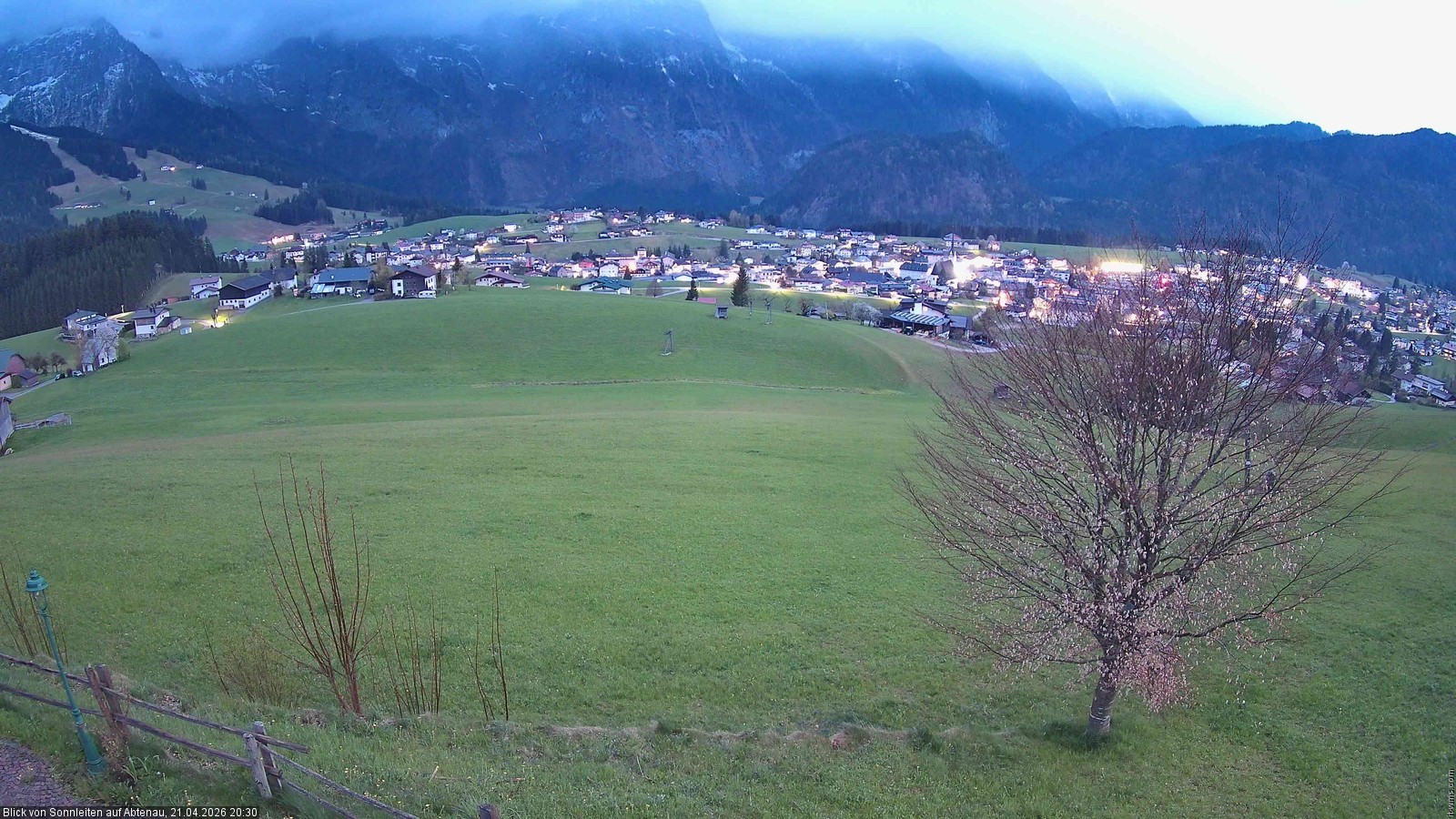 Archiv Foto Webcam Abtenau im Lammertal: Blick von Sonnleiten