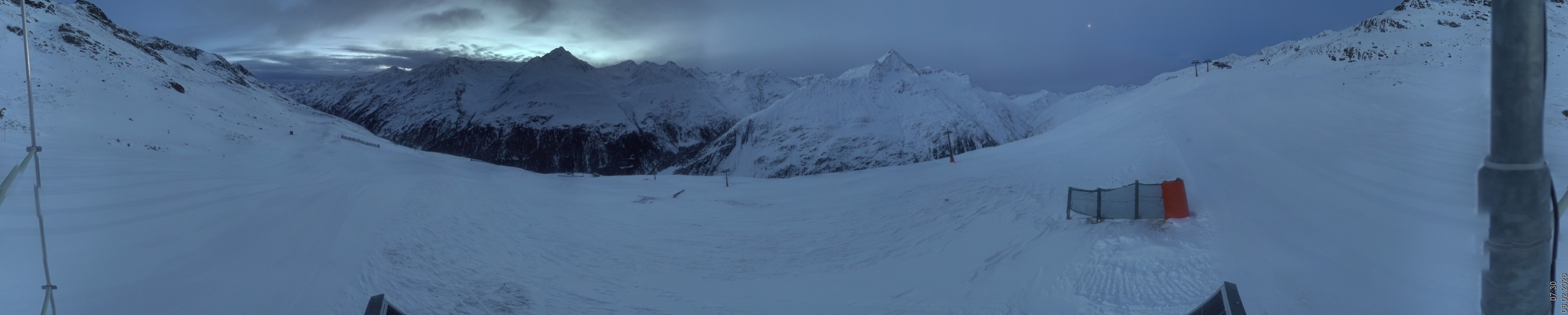 Archived image Webcam Vent valley, Ötztal Alps