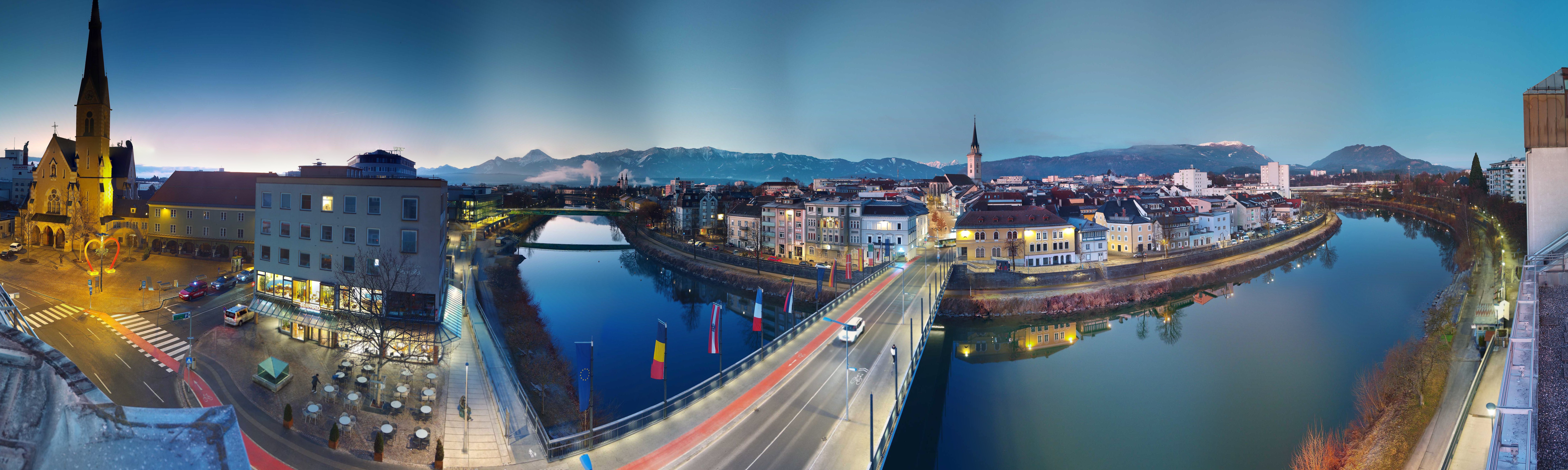 Archived image Webcam Panoramic view of Villach