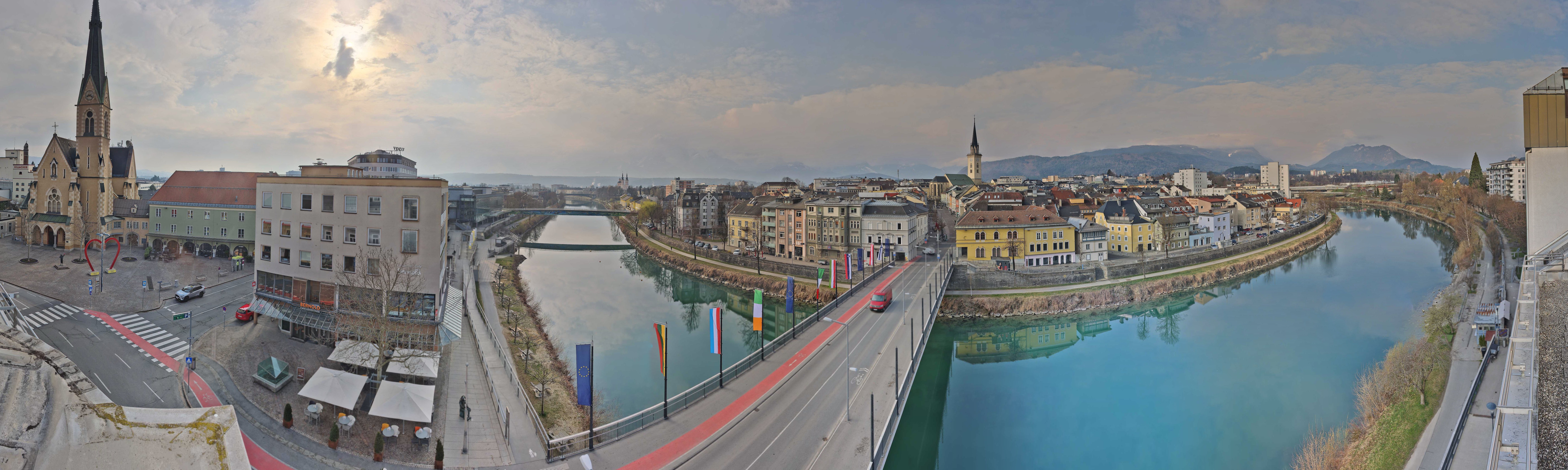 Archived image Webcam Panoramic view of Villach