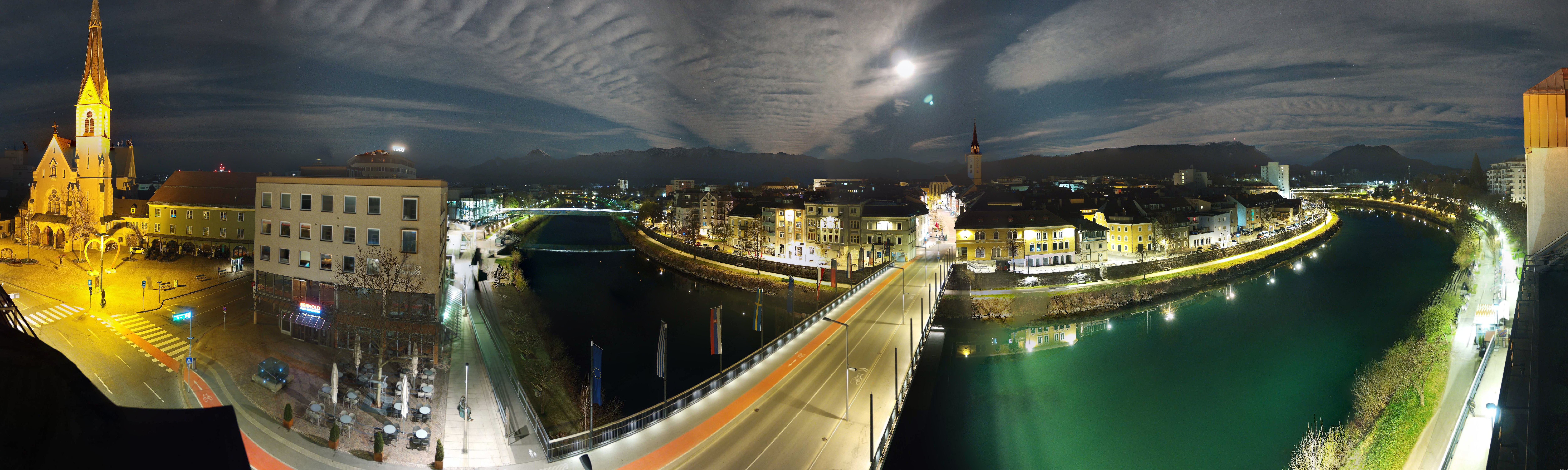 Archived image Webcam Panoramic view of Villach