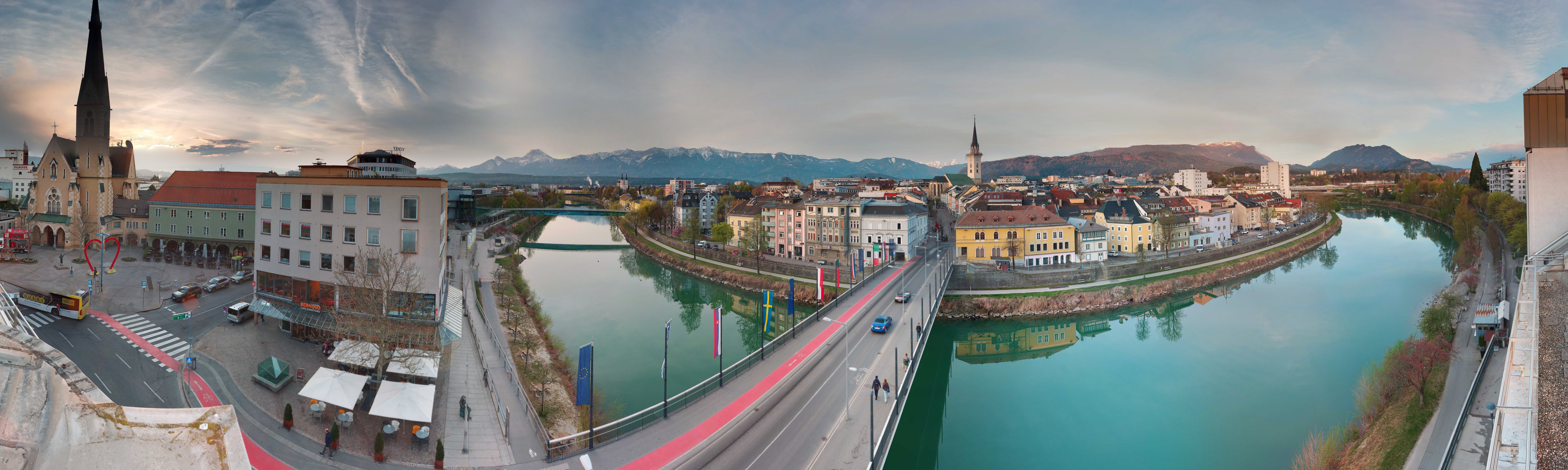 Archived image Webcam Panoramic view of Villach