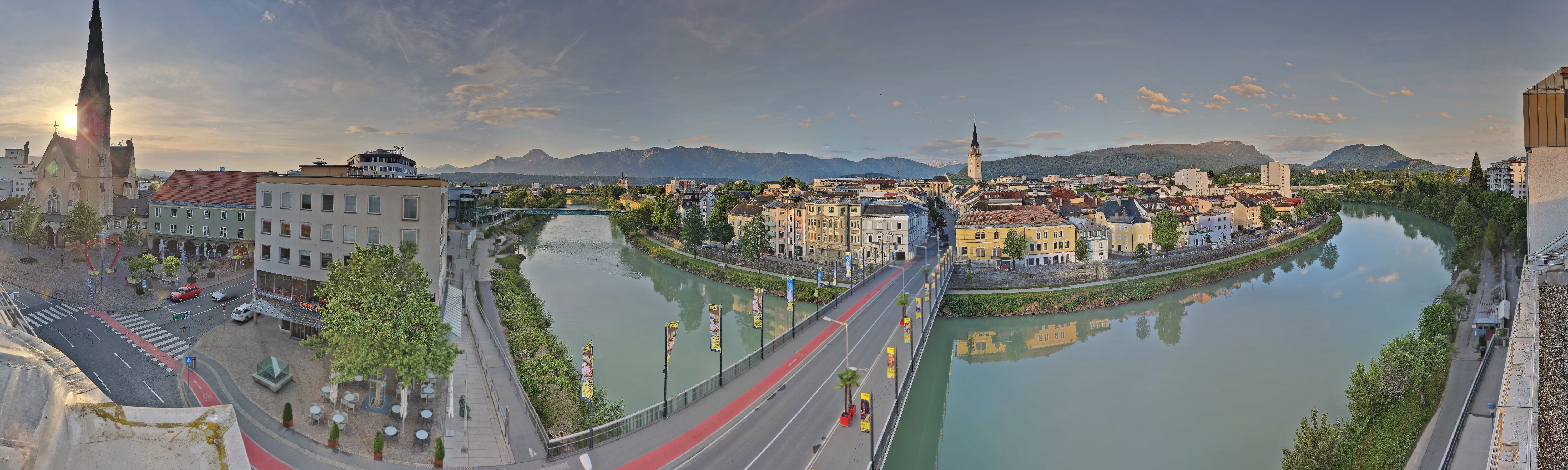 Archived image Webcam Panoramic view of Villach