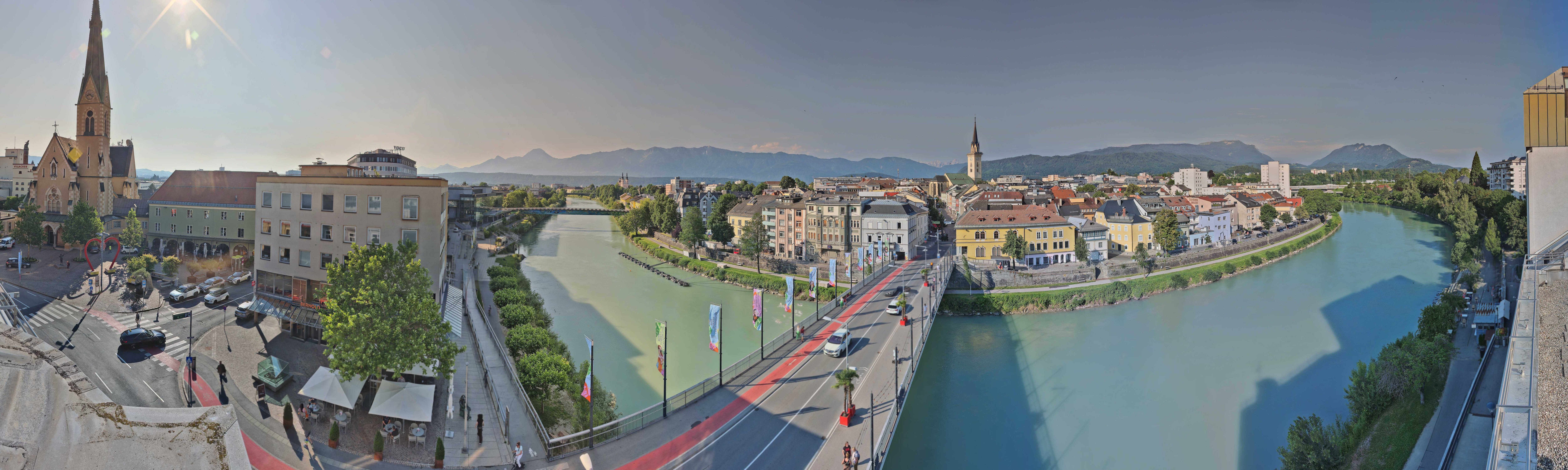 Archived image Webcam Panoramic view of Villach