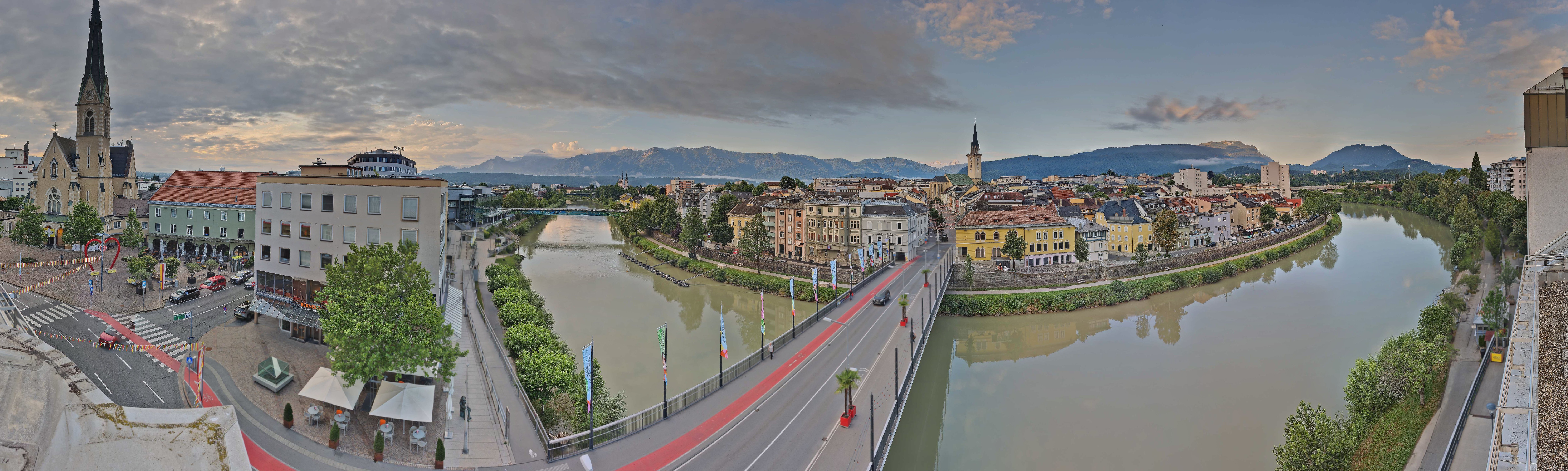 Archived image Webcam Panoramic view of Villach