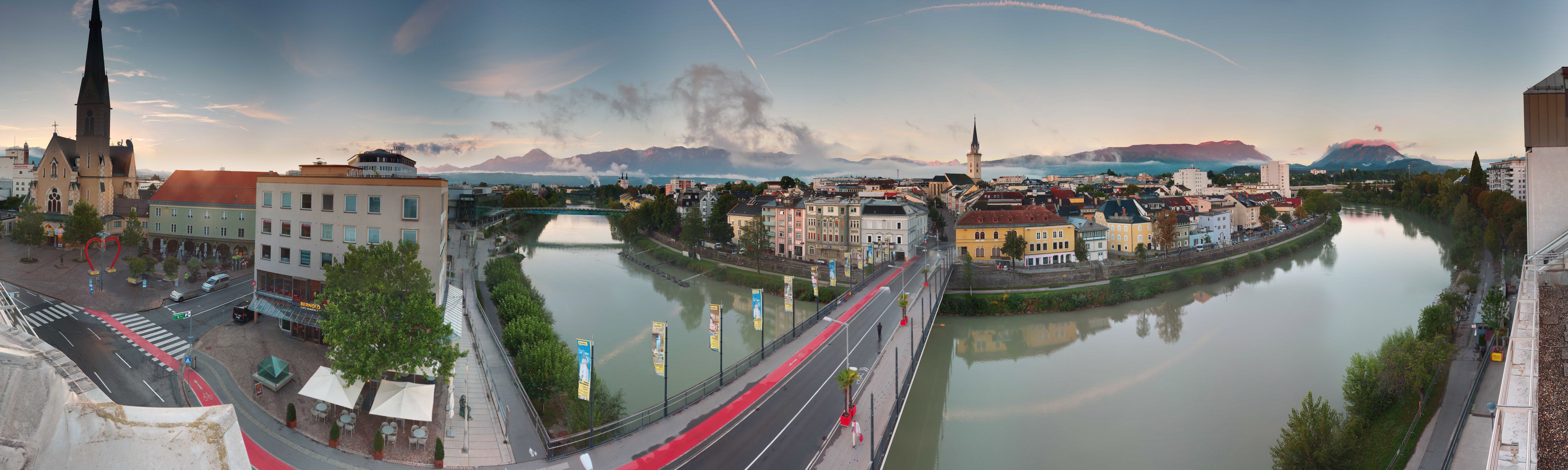 Archived image Webcam Panoramic view of Villach