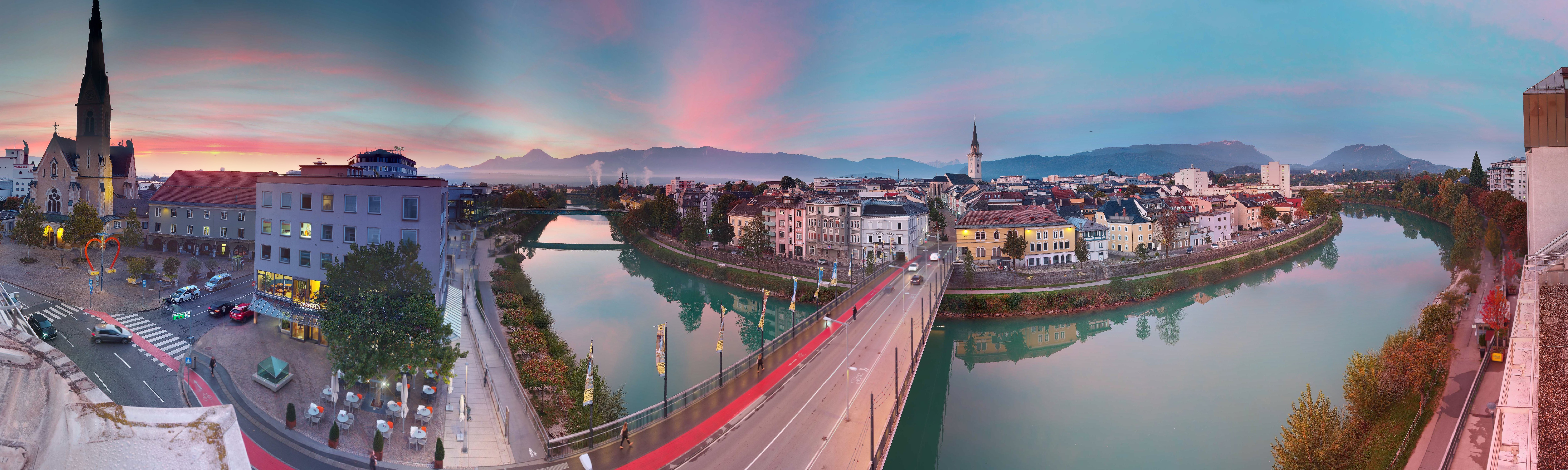 Archived image Webcam Panoramic view of Villach