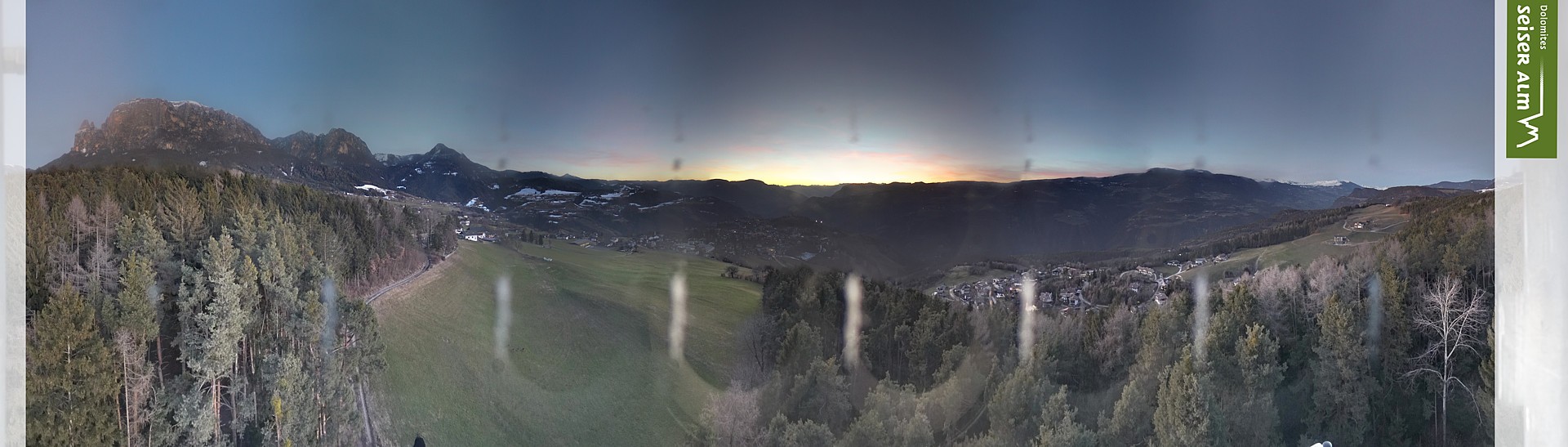 Archived image Webcam Völs am Schlern (South Tyrol)