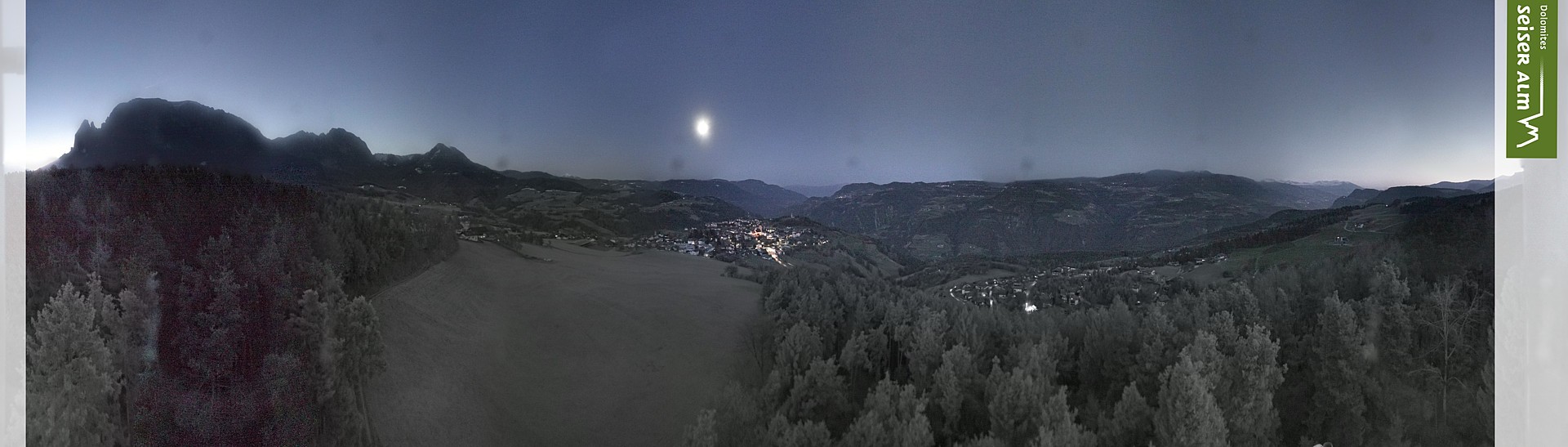 Archived image Webcam Völs am Schlern (South Tyrol)